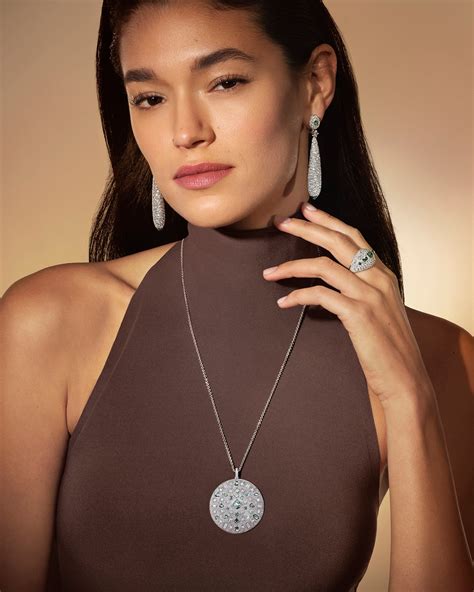 Style Edit: De Beers’ diamond campaign Unveiling The Extraordinary ...