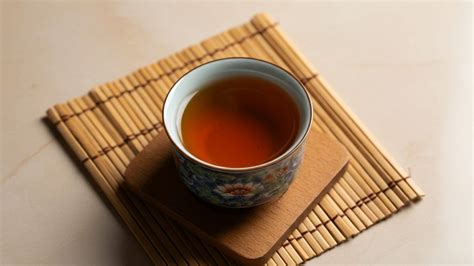 Does Hojicha Have Caffeine? Exploring the Caffeine Content – Taste Of Tea
