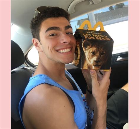 The Internet Is LOSING IT Over How Hot The UnitedHealthcare Shooting ...