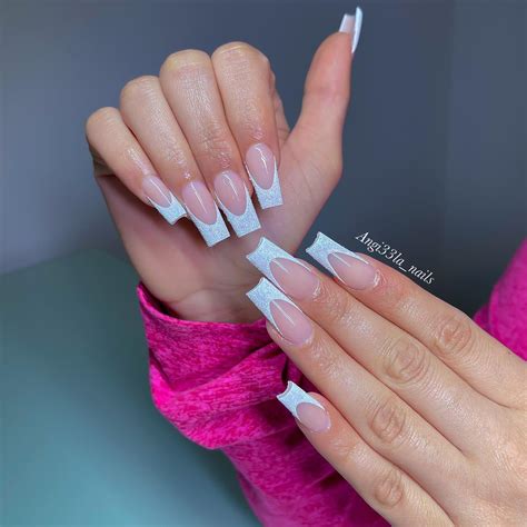 59 White Glitter Nail Designs To Try In 2024!
