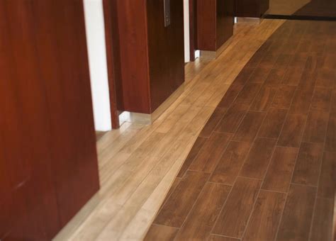 Two Tone Hardwood Floor – HOMYSTYLE