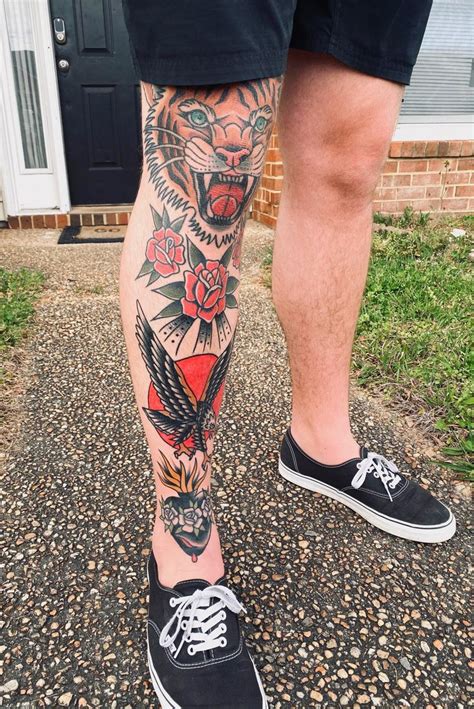 Pin by Eneko on Tattoos in 2025 | Traditional tattoo knee, Traditional ...