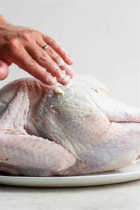 How Long Does It Take To Smoke A Turkey? – THEKITCHENTODAY - how long does take smoke turkey