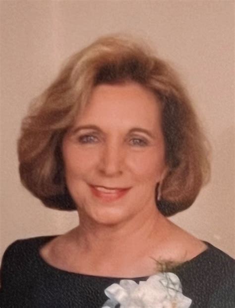 Phyllis Cowley – Snodgrass Funeral Home