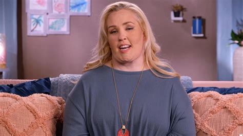 Gillian Anderson Reveals More Than She Bargained For in Nude Dress ...