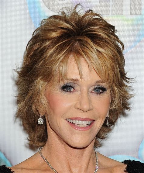 Awasome Feathered Hairstyles For Short Hair 2022 - nino-alex