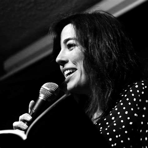 Victoria Ash | Presentadores | La Factoría del Show