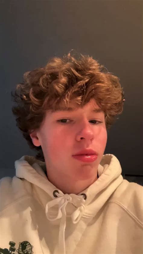 Malachi Burton's Instagram, Twitter & Facebook on IDCrawl