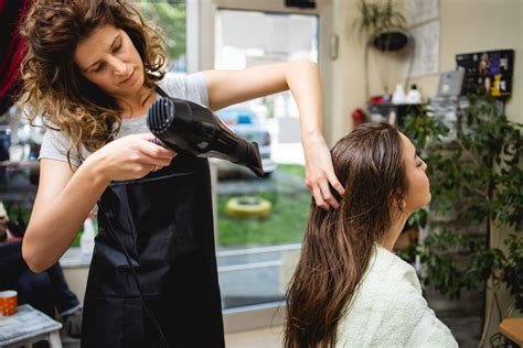 Blow Dry Jobs near you | Airtasker AU