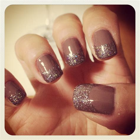 sparkles on nails ... halfmoon nail art/french tip