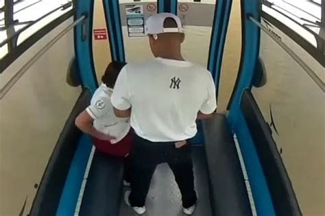 No fue en el Cablebús: Pareja es captada teniendo sexo en un teleférico en Ecuador | MARCA México