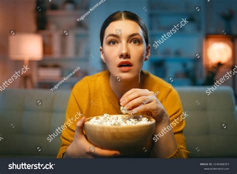 17,494 Watching Movie On Tv Home Popcorn Images, Stock Photos & Vectors ...