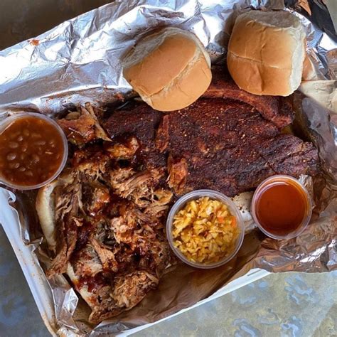 Best Memphis BBQ: Famous Memphis Style BBQ Near You