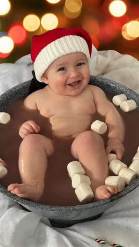 35 best baby s first christmas diy photoshoot ideas – Artofit