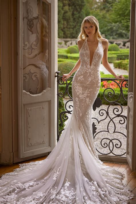 Illusion Back Lace Wedding Dress