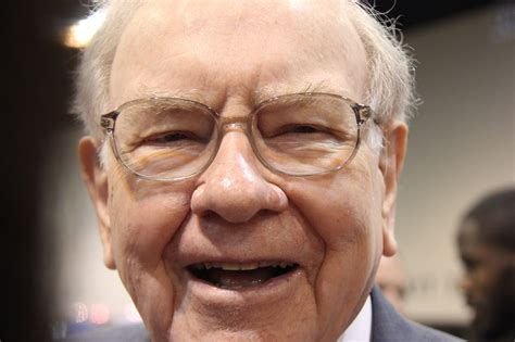 Warren Buffett Recommends Most Investors Buy This 1 Index Fund -- and It Could Turn Just $200 ...