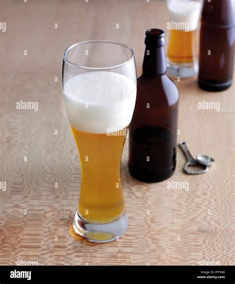 American wheat beer Stock Photo - Alamy