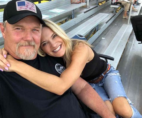 Who Is Trace Adkins' Wife? All About Victoria Pratt