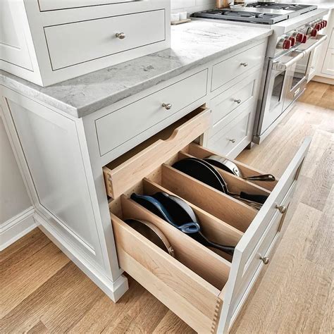 Pots and Pans Organizer Under Cabinet, Sliding Pot Lid Holder - Liliana