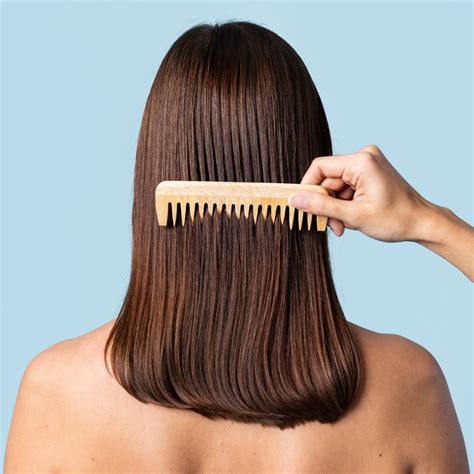 The best way to comb your hair online