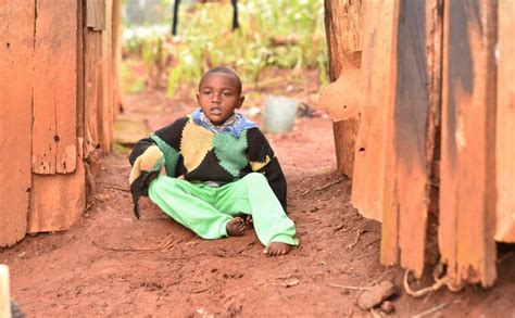Kenyan Organization Focuses On Scourge Of Jiggers - XUATO
