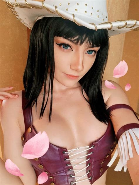 Alabasta Nico Robin cosplay by me :) : r/OnePiece