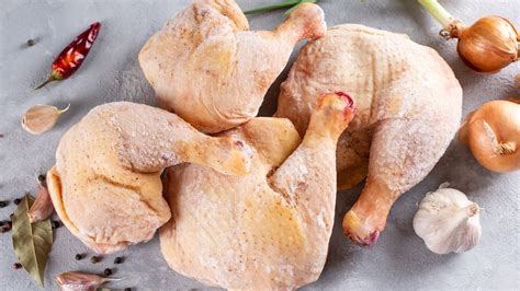 Can You Boil Frozen Chicken? Best Thawing Methods