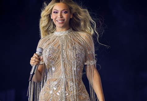 Beyoncé Reportedly Took a “Nice Break” In French Polynesia for Her Birthday | Vanity Fair