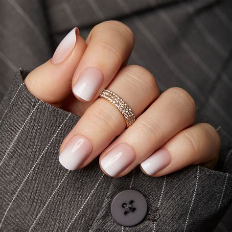 French Ombre Bold - Square - Switch Nails
