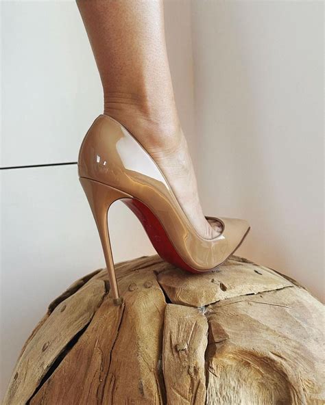 Classic nude heel: a work staple : r/HighHeels