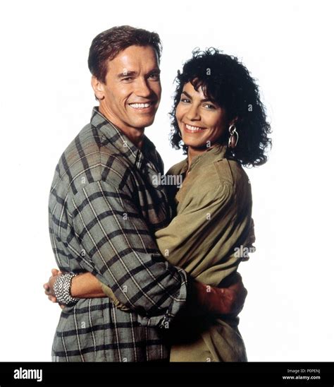 Paul verhoeven rachel ticotin immagini e fotografie stock ad alta risoluzione - Alamy