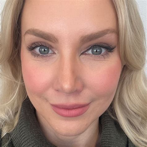 Siren eyes vs doe eyes: Best look for your eye shape.