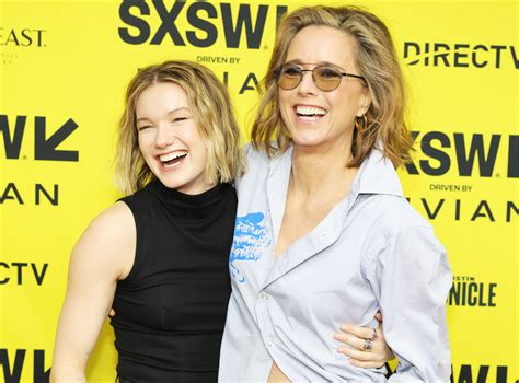 Téa Leoni & West Duchovny Make First Red Carpet Appearance in 7 Years