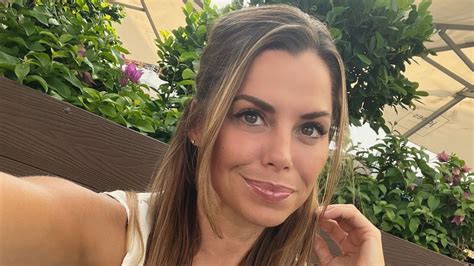 Primeira ‘Modelo do Ano’ da Playboy se torna sem-teto e dorme em ...