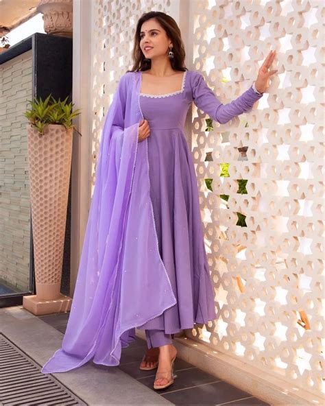 Pin by Elmira Ernser on Dresses | Indian dresses, Anarkali dress ...