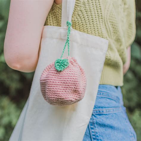 Free Crochet Pouch Pattern