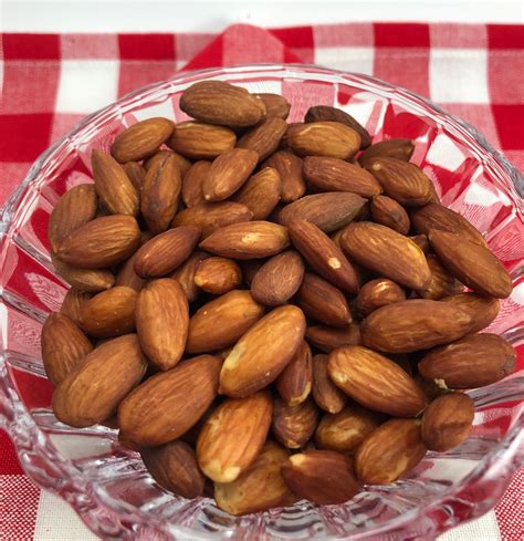 Pike Street Nuts | Experience Fresh Flavors Today