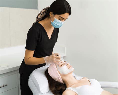 What Does an Esthetician Do? - The Institute of Beauty and Wellness