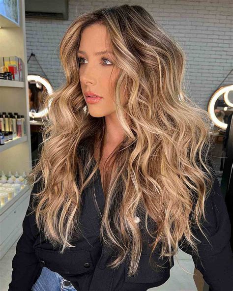 Beach Waves Hairstyle