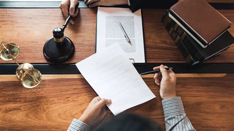 How Much Does a Bankruptcy Lawyer Cost for My Business?