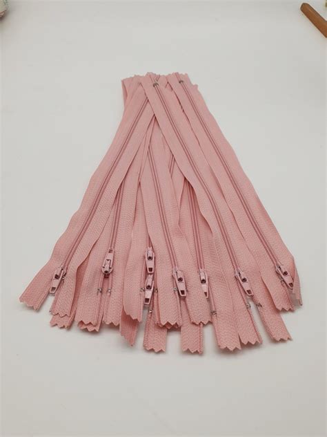 10 x 25 cm altrosa Reißverschlüsse - 10 Reißverschlüße im Setsonderpreis