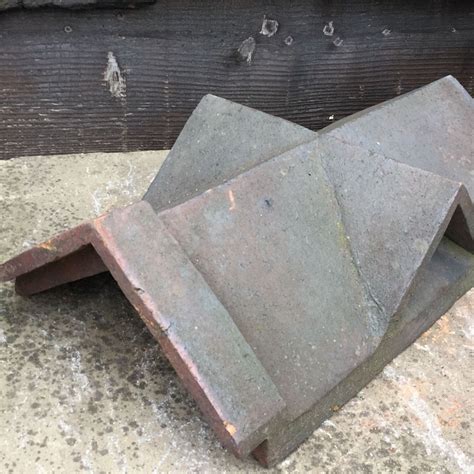 Vented Staffordshire blue interlocking ridge Length 460mm ( 18 inch )