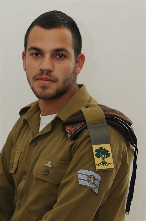 עומרי ישר מעפולה נבחר למצטיין נשיא המדינה לשנת 2014