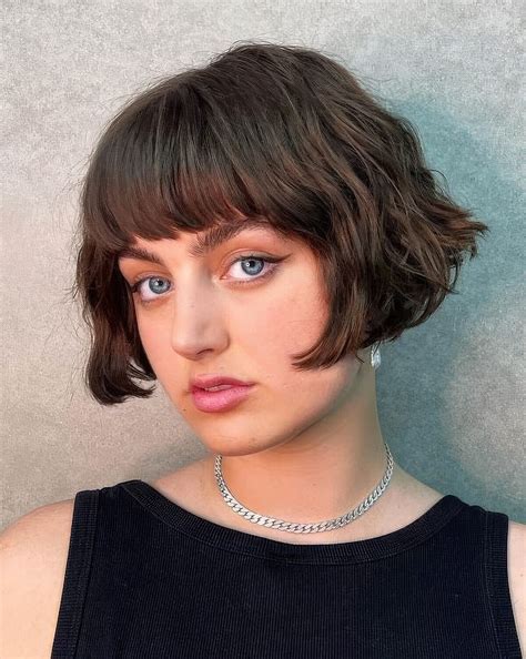 50 Coolest Brunette Bobs To Try Right Now - Styleoholic