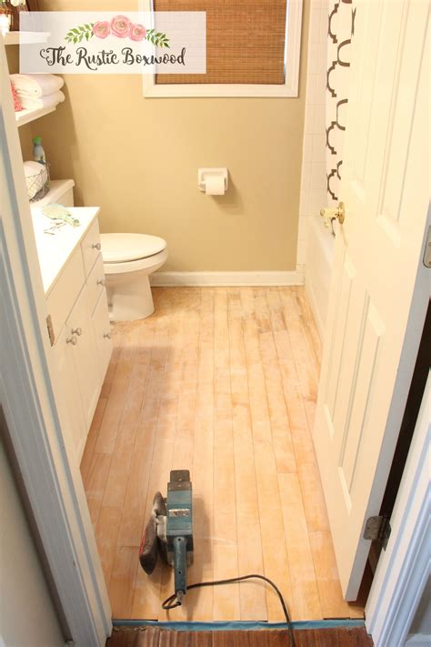 DIY: Paint over Laminate Floors Tutorial