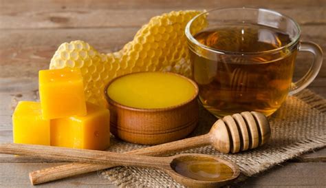 15 Facts About Beeswax - Facts.net