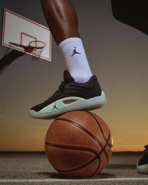 Jordan Zion 4 представлены официально