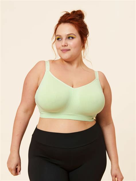 Wire-Free Bras for Big Boobs | Sugar Candy