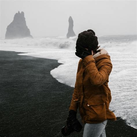 Yellow weather warning in Iceland - IcelandCover