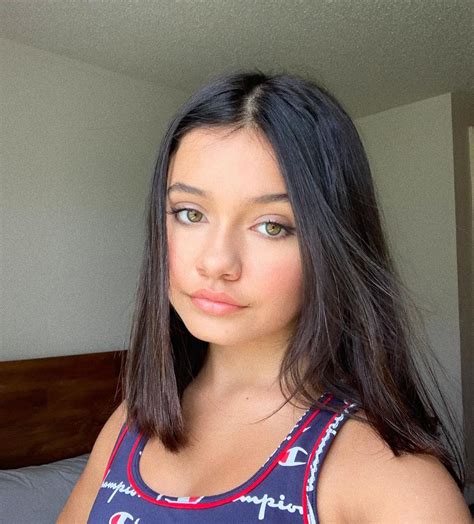 Sophie Michelle - Social Media Photos and Videos 09/29/2020 • CelebMafia